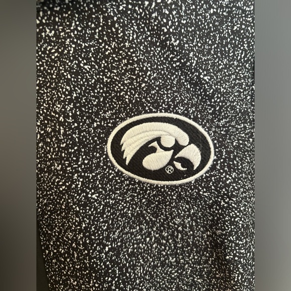 Iowa Hawkeyes Soft Shell Jacket - Picture 4 of 5